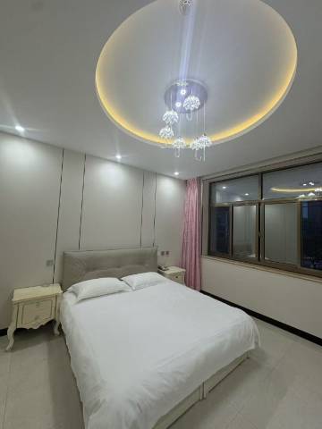 地中海酒店(巨鹿县第九医院店)