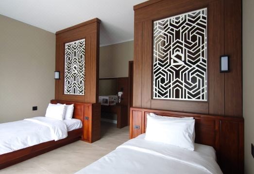 Song View Pool Villa Hotel Overview