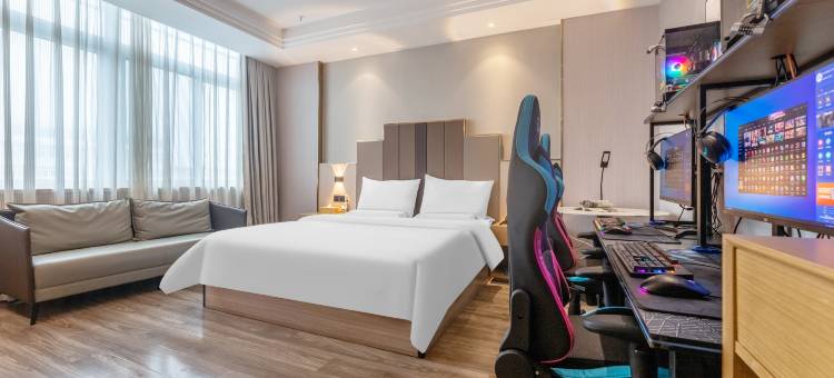 竞族电竞酒店(安庆高铁站光彩大市场店)图片