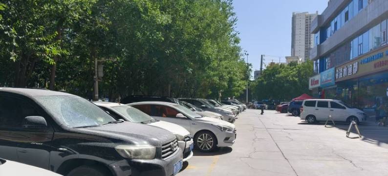 库尔勒艺选酒店(交通西路店)图片