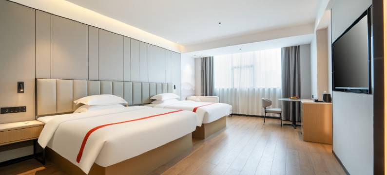 格林东方梧州玫瑰湖公园酒店图片