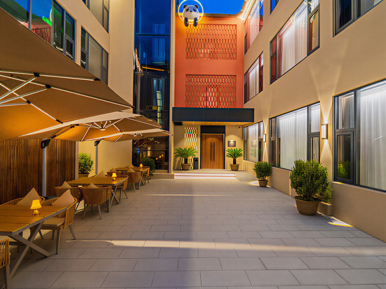 陌野•MOYE轻奢私汤别院(九寨沟店)