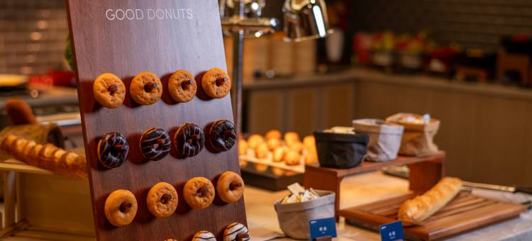 昆明•丽柏WAVESWEPT•MISTYSEA•设计酒店(昆明站环城南路地铁站店)图片