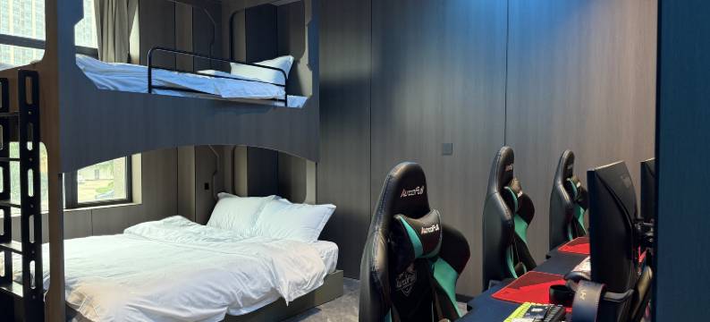 嗨熊电竞酒店(太子殿地铁站店)图片