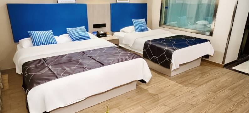 吐鲁番臻品酒店(麦西莱甫广场店)图片