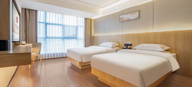 亚悦酒店(上饶横峰县县政府店)图片