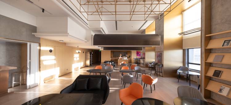 蓝星人酒店图片