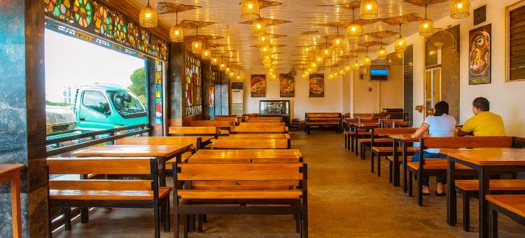 FB Budgetel Suites图片