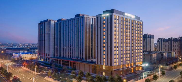 长春伟峰万豪万枫酒店图片