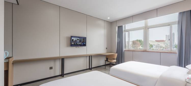 余姚舜杰大酒店(余姚万达广场店)图片
