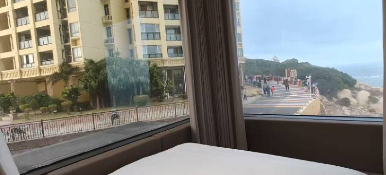 海岸线·23°悬崖民宿(南澳海泉湾店)图片