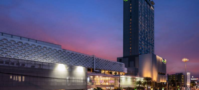 罗勇市中心假日套房酒店(Holiday Inn & Suites RAYONG CITY CENTRE by IHG)图片