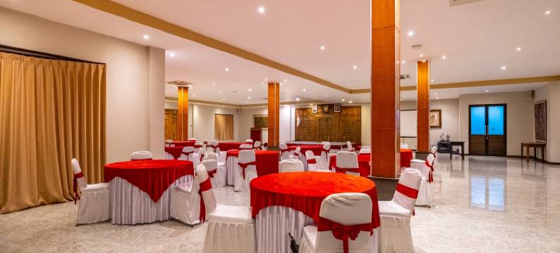 新苏纳里罗威那海滩度假村(New Sunari Lovina Beach Resort)图片