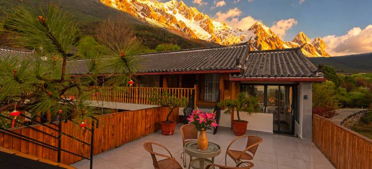 未见山·SUNRISE丨山野诧寂风丨雪山观景民宿(雪嵩村玉湖店)图片
