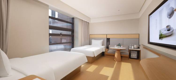 全季酒店(南京仙林大学城金鹰湖滨天地店)图片