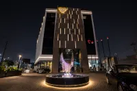The V Hotel - 5 Sao