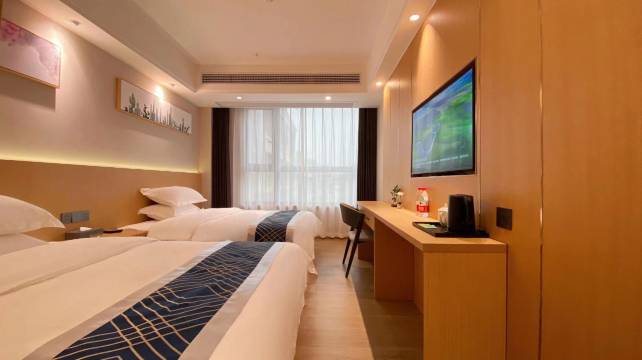 途麦·开心酒店(南充高坪机场店)