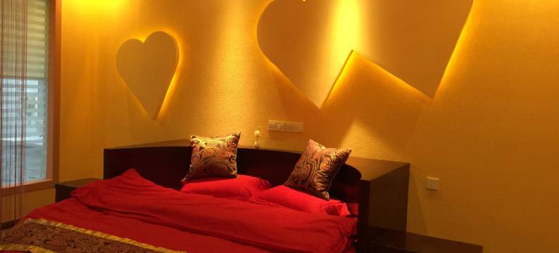 香格里拉曼享拾桄客栈(独克宗古城店)图片