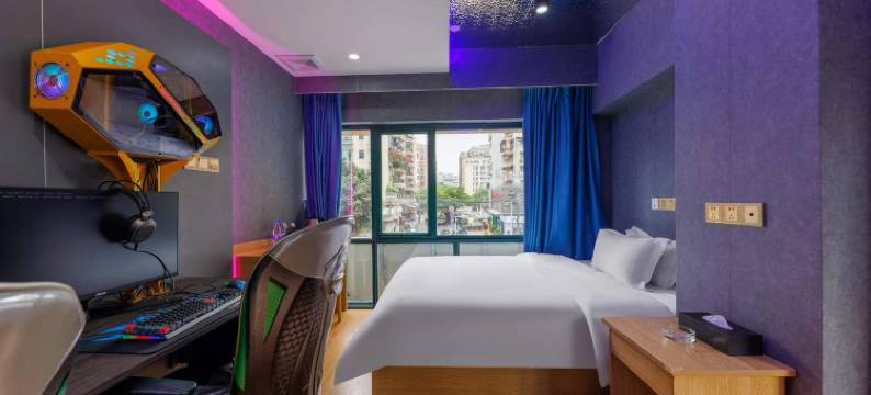 TT电竞酒店(广州白云火车站百信广场店)图片