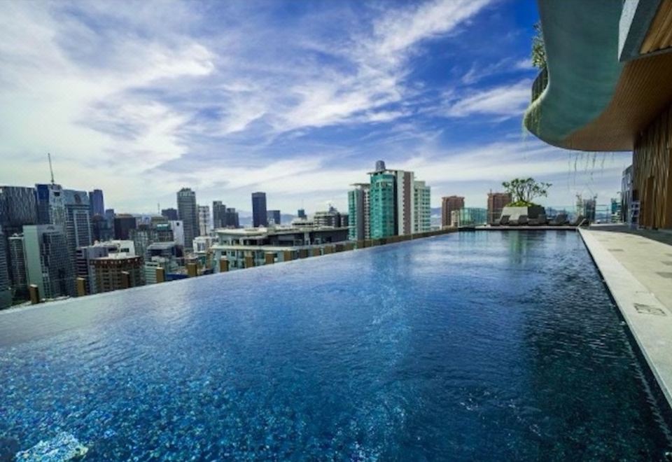 Ceylonz Suites KLCC by Mana-Mana Hotel Overview