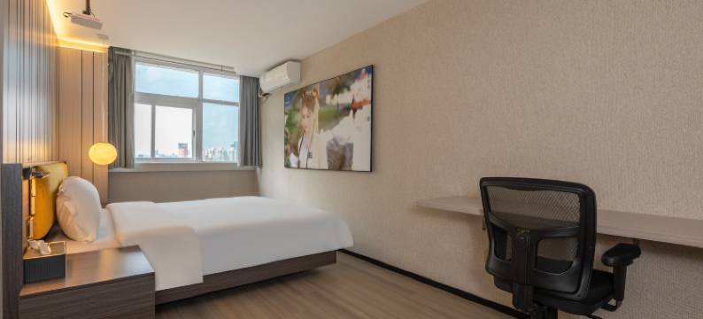 腾顽电竞酒店(东门老街地铁站店)图片