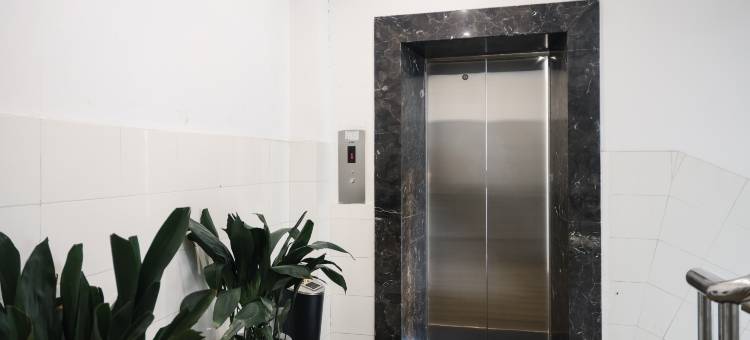 重庆庄园假日酒店(大坪地铁站大坪医院店)图片