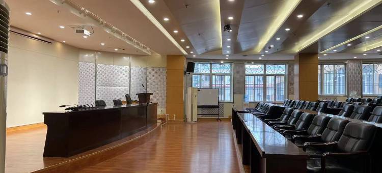 西安樾律酒店(西北政法大学纬一街地铁站店)图片