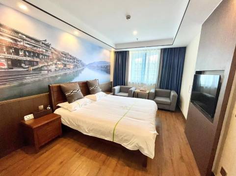 康桥绿洲酒店(海宁火车站店)