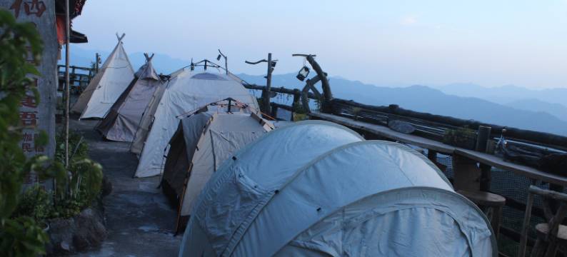 龙南花栖迟悬崖民宿图片