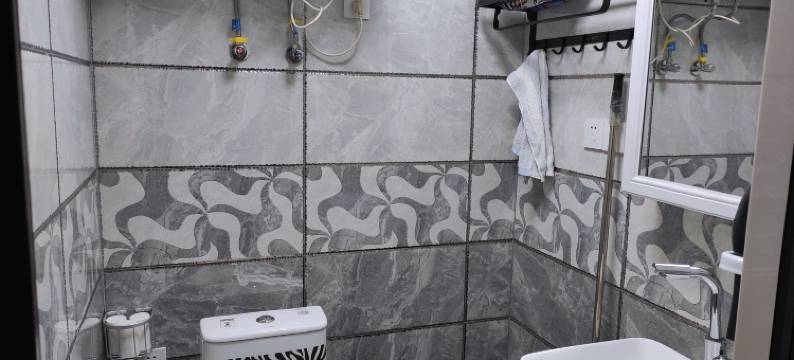 本溪县溪谷一号山景温泉民宿图片