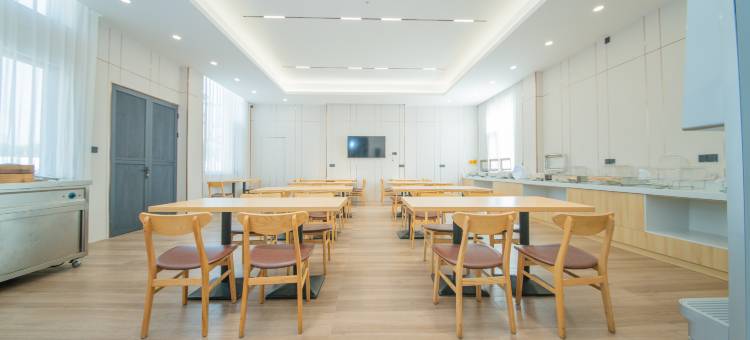 格雅酒店(扬州江都金鹰广场店)图片