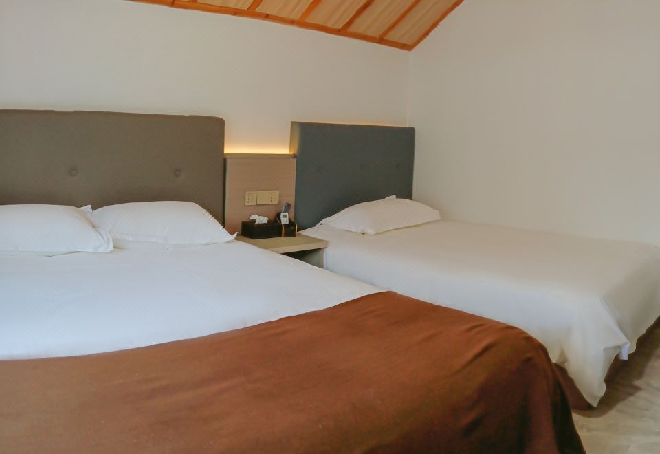 Hotel Overview