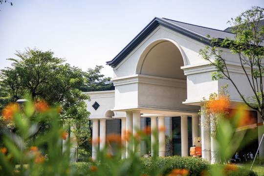 廣州鳴泉居酒店