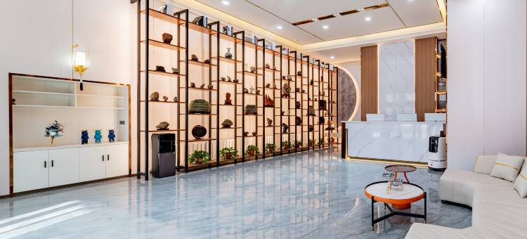 轻住·雄风连锁酒店(临河区市政府店)图片