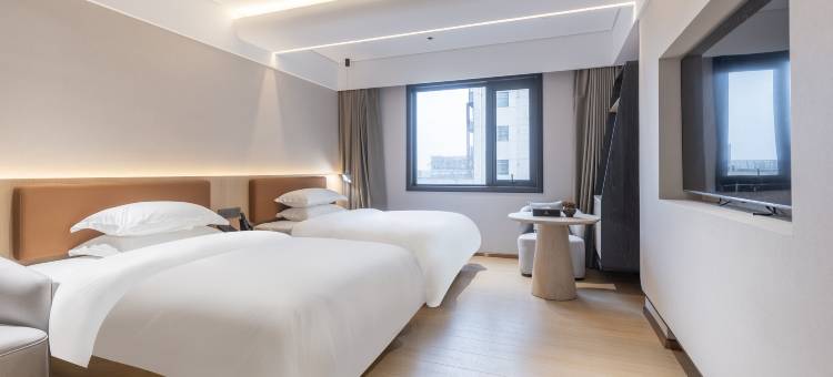 海悦酒店(衢州火车站世纪大道店)图片