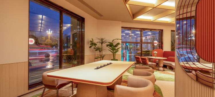 桔子酒店(南京六合龙池地铁站店)图片