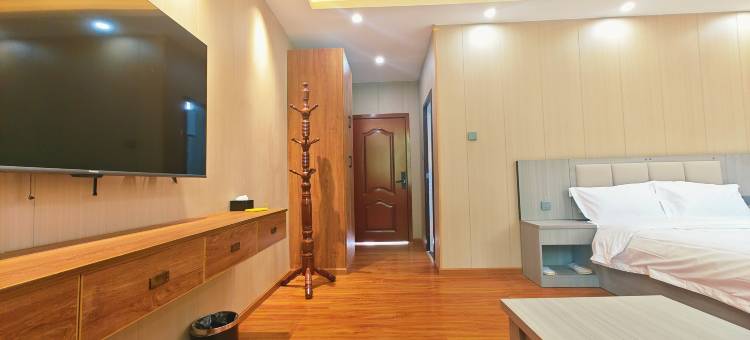 琼结蓝格布宾馆图片