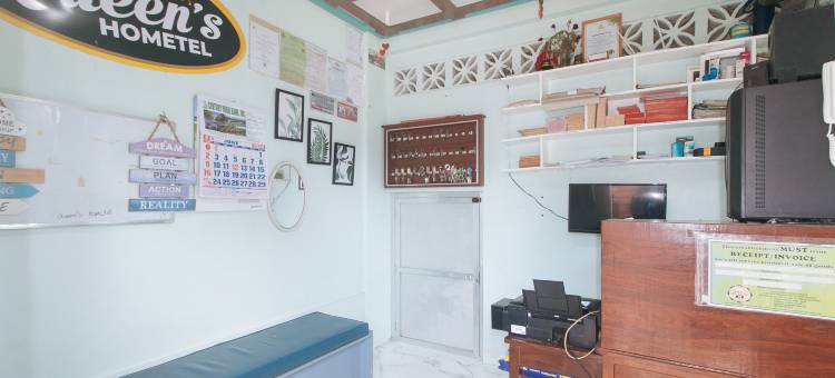 RedDoorz @ Queens Hometel图片