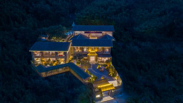 南昆山如音兰庭温泉民宿