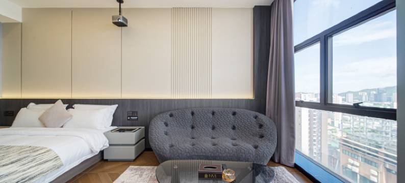 SKY·云端高空酒店(唐家湾宝龙城市广场店)图片