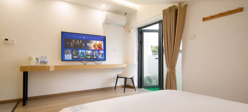 木子里·亦春民宿(四川农业大学店)图片