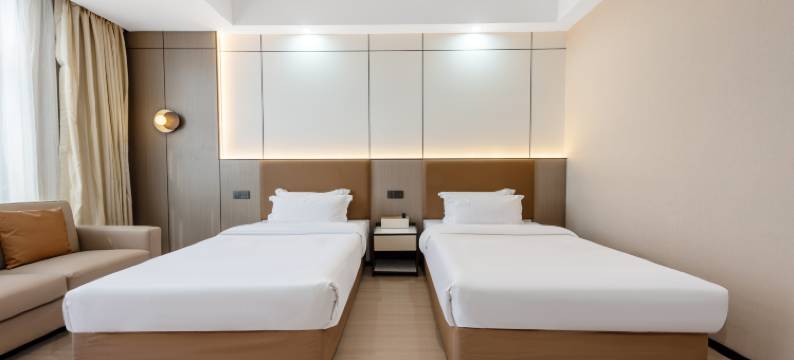 蓝湾假日酒店(盐城中南城大学城店)图片