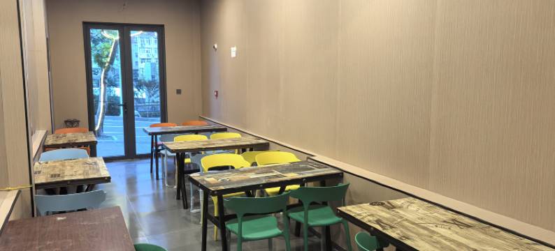三可别院民宿(青岛栈桥中山路地铁站店)图片