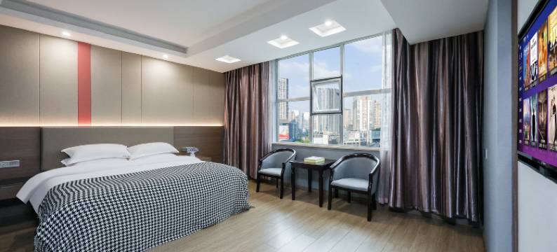 娄底和丰大酒店(娄星区体育中心店)图片