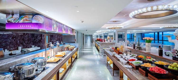 广州白云国际机场T2航站楼美居酒店图片