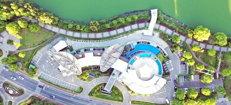 苏州清风明月大酒店(吴中区尹山湖店)图片