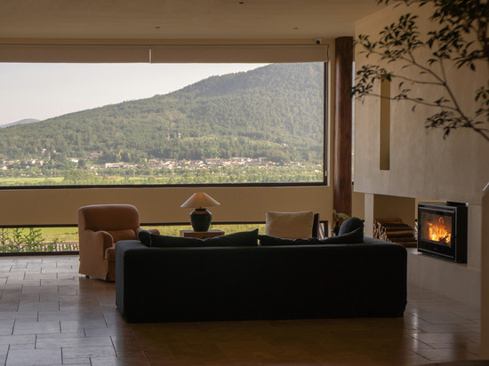 腾冲抱朴犀山温泉全景度假民宿(和顺古镇店)