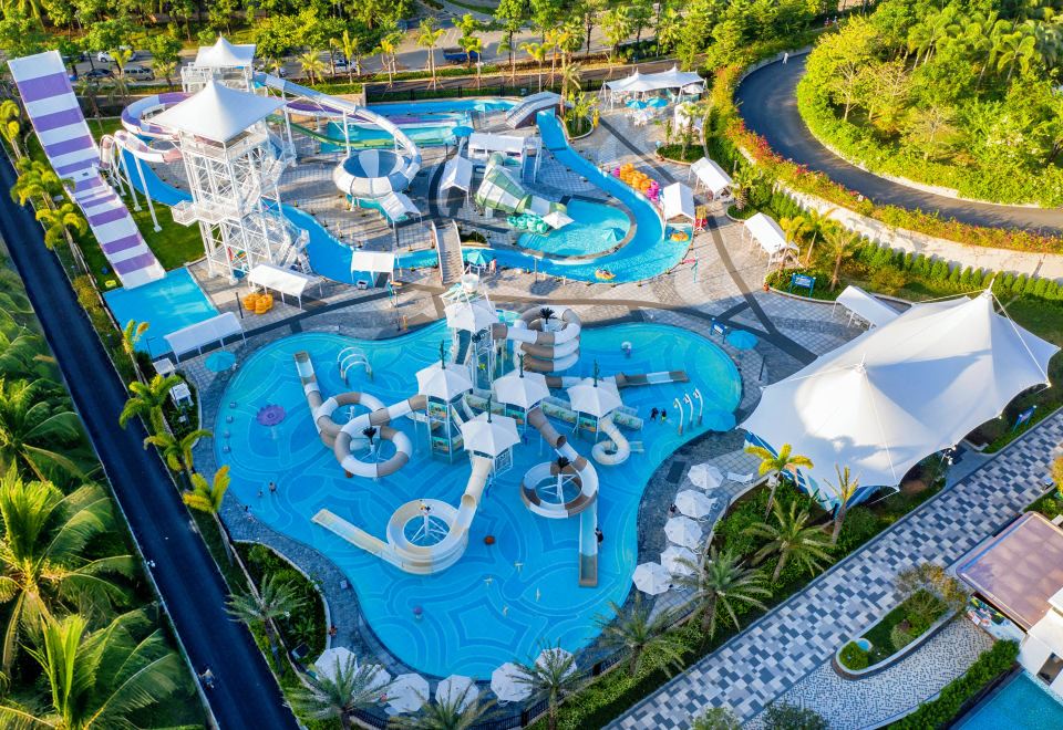 Vaperse Hainan Clear Water BayHotel Overview