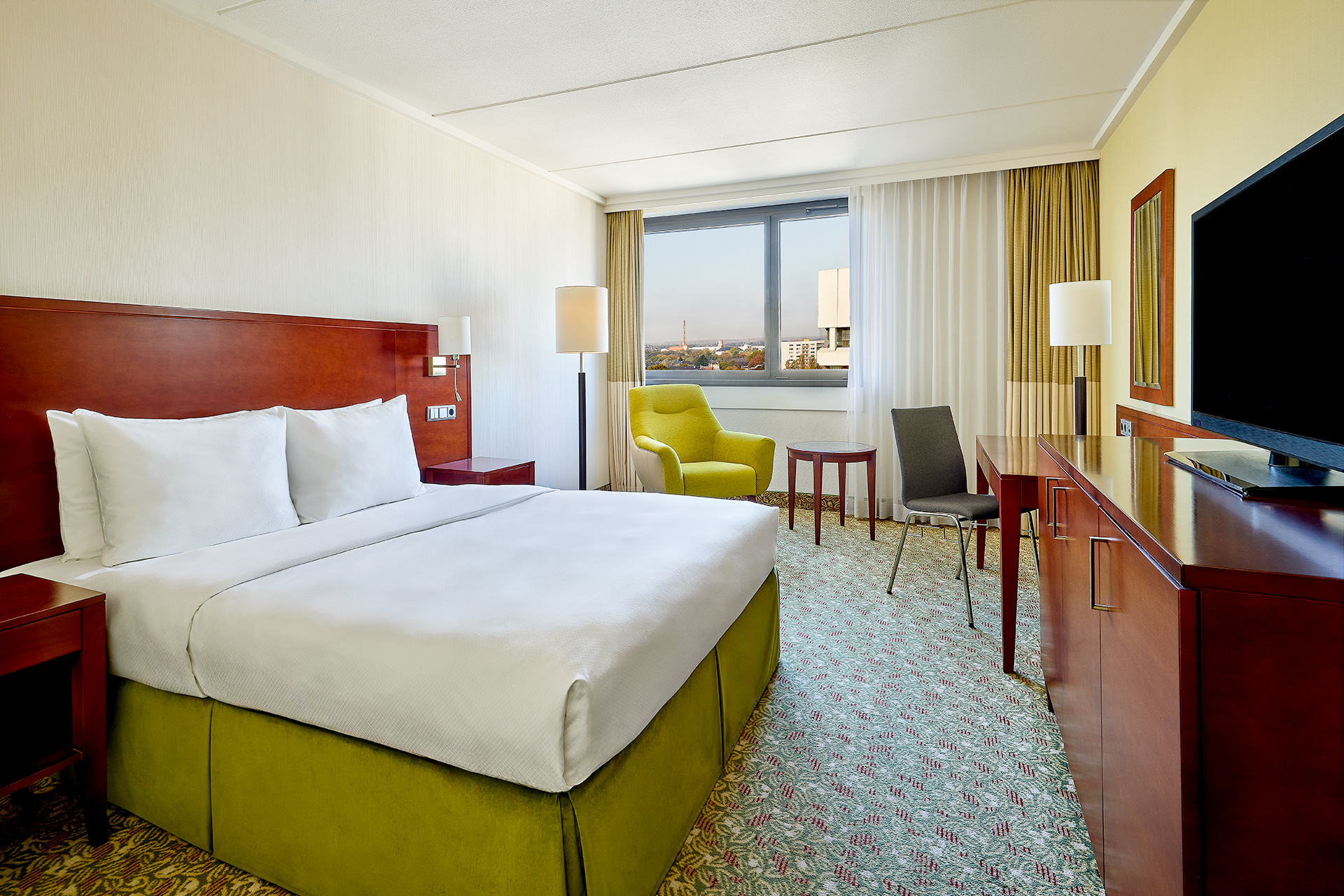 Courtyard by Marriott Duesseldorf Seestern Over view