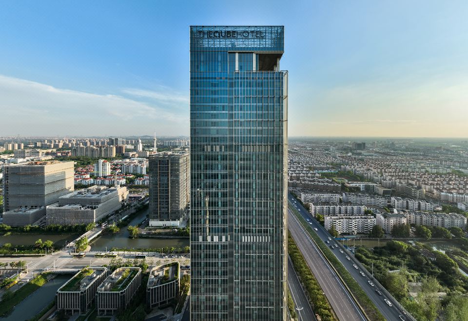 Shanghai jinli Qube Hotel Over view